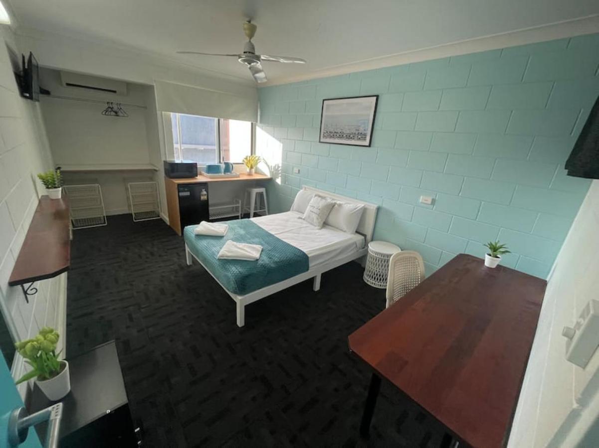 Seaside Lodge Hostel Townsville- Right Next To Coles, 2 Mins Walk To Strand & Cbd- Passport Required Exterior foto