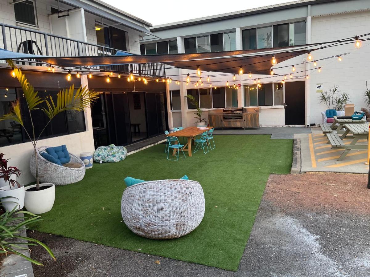 Seaside Lodge Hostel Townsville- Right Next To Coles, 2 Mins Walk To Strand & Cbd- Passport Required Exterior foto